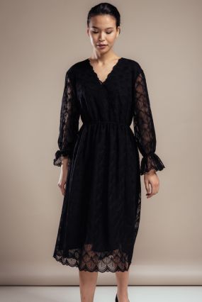 Платье Черешня кружевное черного цвета с запахом на груди (38-40)