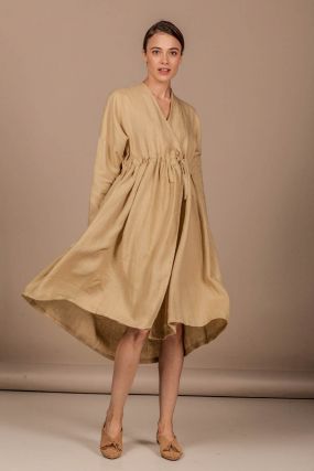 Платье-халат Черешня с эффектом делаве из льна цвета ванили на кулиске (40-46)