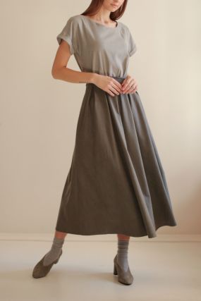 Платье ЧЕРЕШНЯ с пышной юбкой и поясом комбинированное олива (WASHED OUT) (42-46)