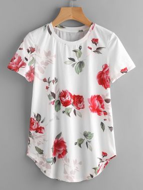 Модная футболка с цветочным принтом