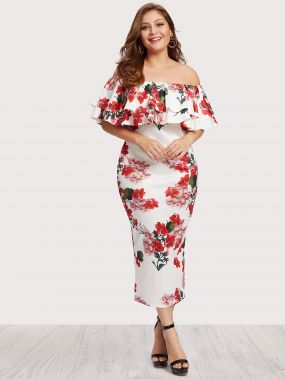 Модное платье с цветочным принтом и открытыми плечами