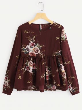 Цветочная блузка с асимметричным низом