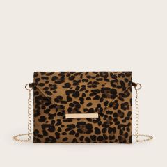 Леопардовая сумка-клатч с ремешком цепи