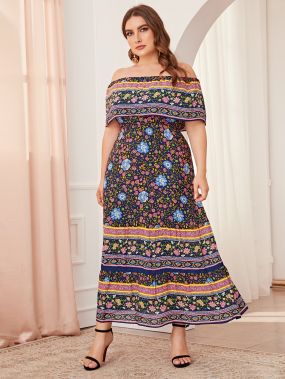 Платье размера плюс с открытыми плечами и цветочным принтом